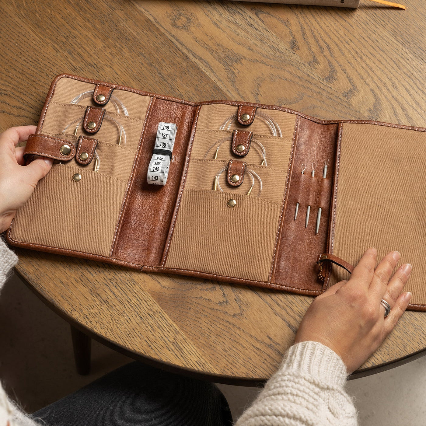 Nadeletui P07 von RE:DESIGNED – Rundstricknadeln