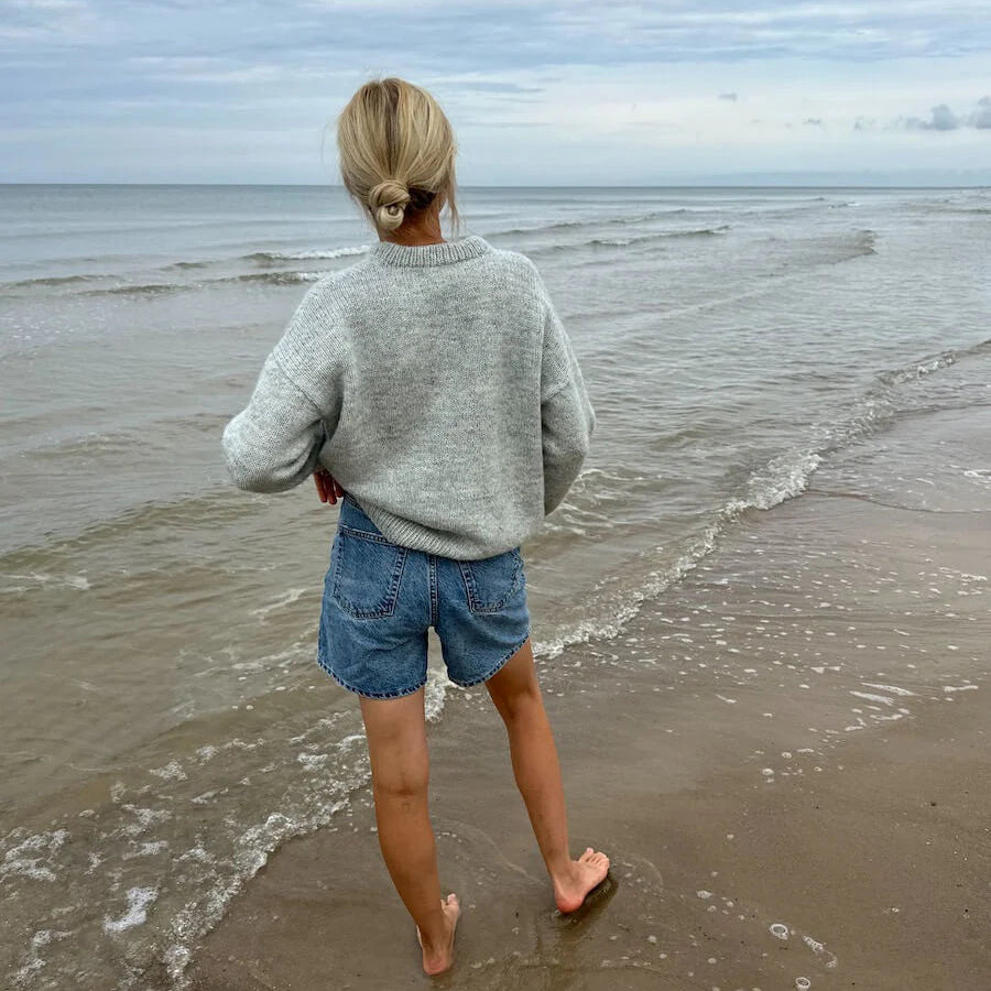 Sonja Sweater – Petite Knit – Strickpaket aus der Peruvain Hignland Wool by Filcolana ab 60 €