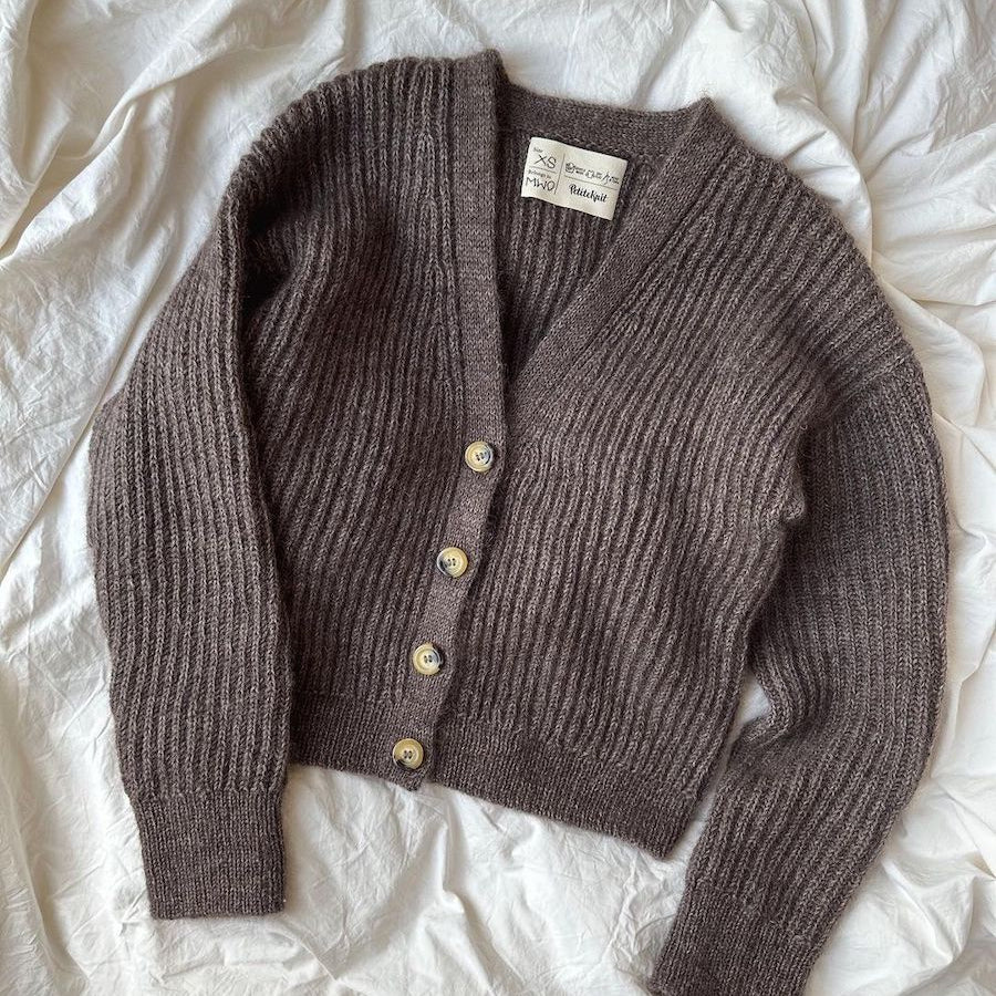 Agnete Cardigan – Petite Knit - gedruckte Anleitung